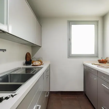 Emporda - 2 Bedrooms In Eixample Esquerra