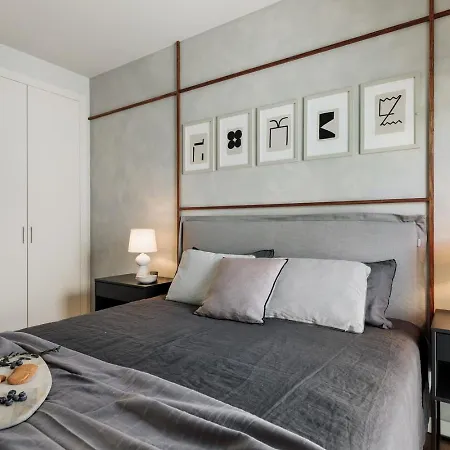 Emporda - 2 Bedrooms In Eixample Esquerra Barcelona